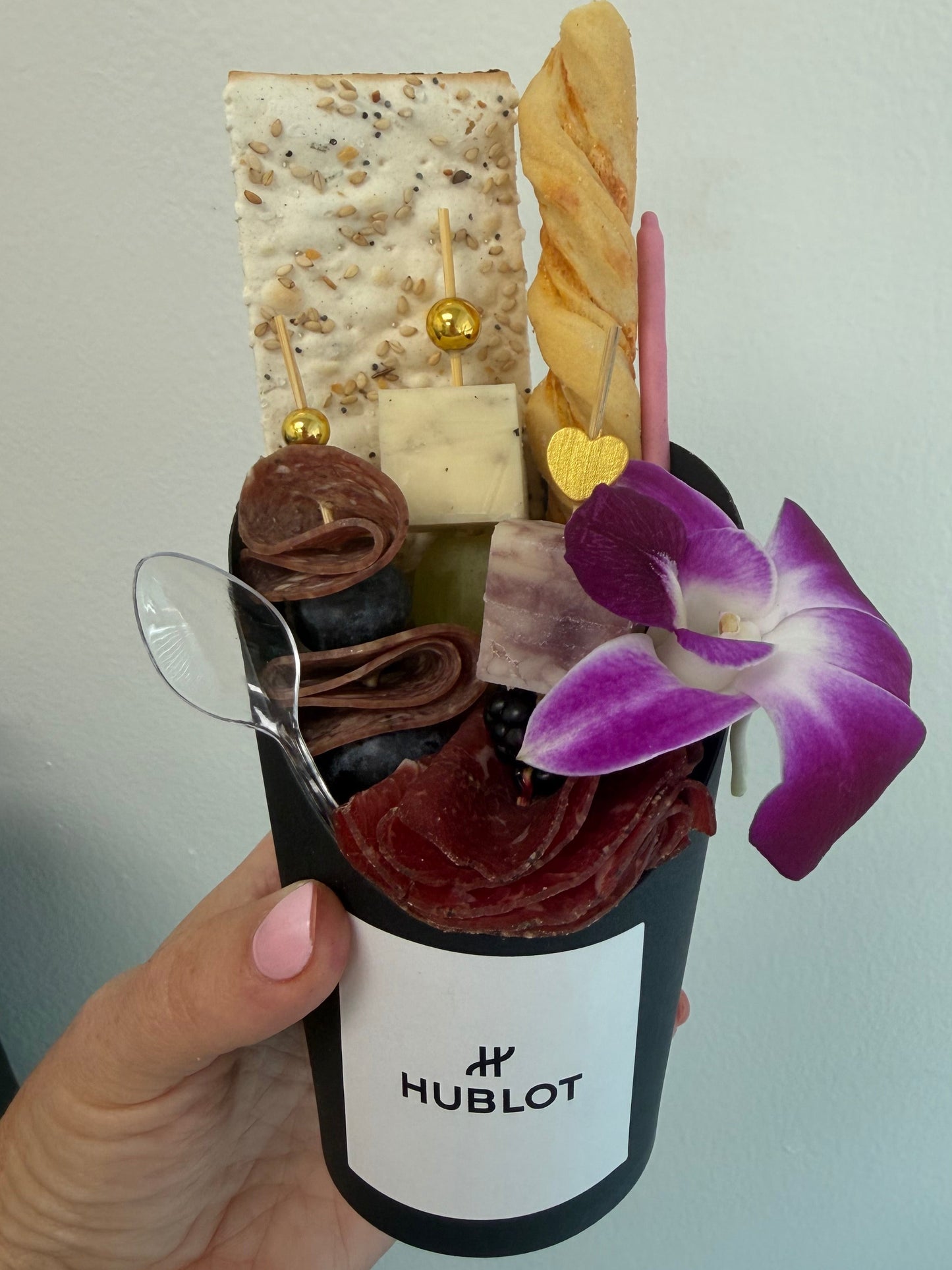 Add custom sticker to charcuterie cup