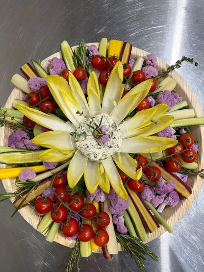 Crudité Board with Dip